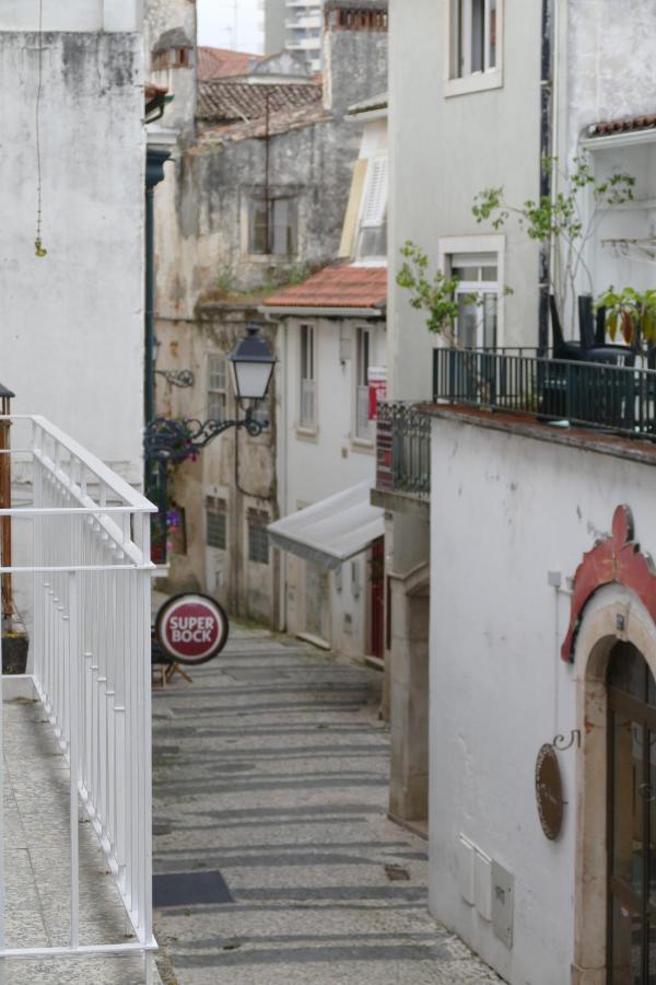 Guest House Eca - Centro Historico 莱里亚 外观 照片
